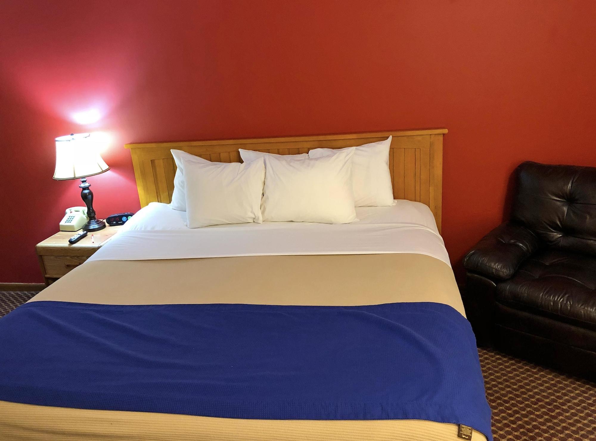 Travelodge By Wyndham Escanaba Exterior foto
